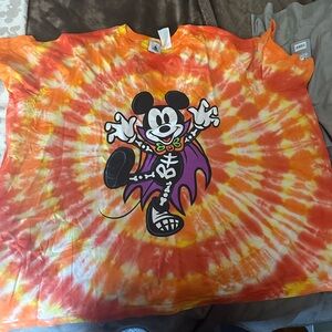 Mickey Mouse Halloween Tie Dye TShirt - NWT - Graphic tee